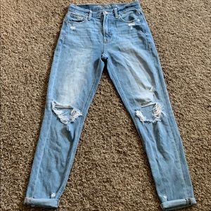 AE Boyfriend Mom Jeans